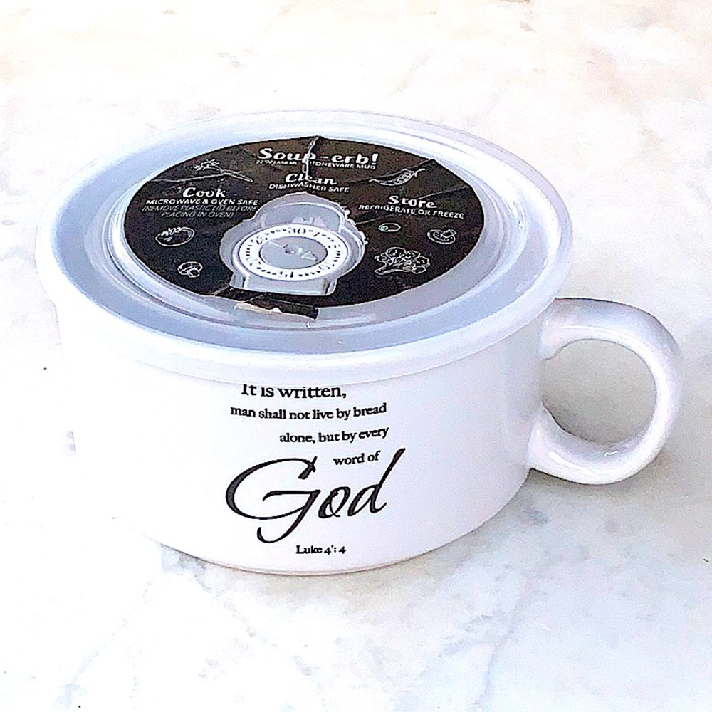 HOME ESSENTIALS SOUP-ERB MUG LUKE 4:4 22 OZ STONE WARE NEW “IT IS WRITTEN”